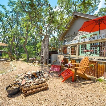 Snuggle Inn Wimberley Cabin With Fire Pit And Deck Экстерьер фото