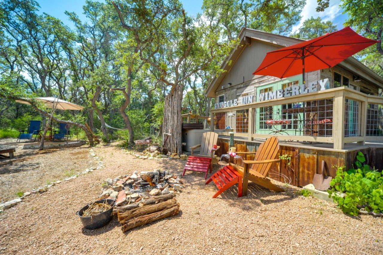 Snuggle Inn Wimberley Cabin With Fire Pit And Deck Экстерьер фото
