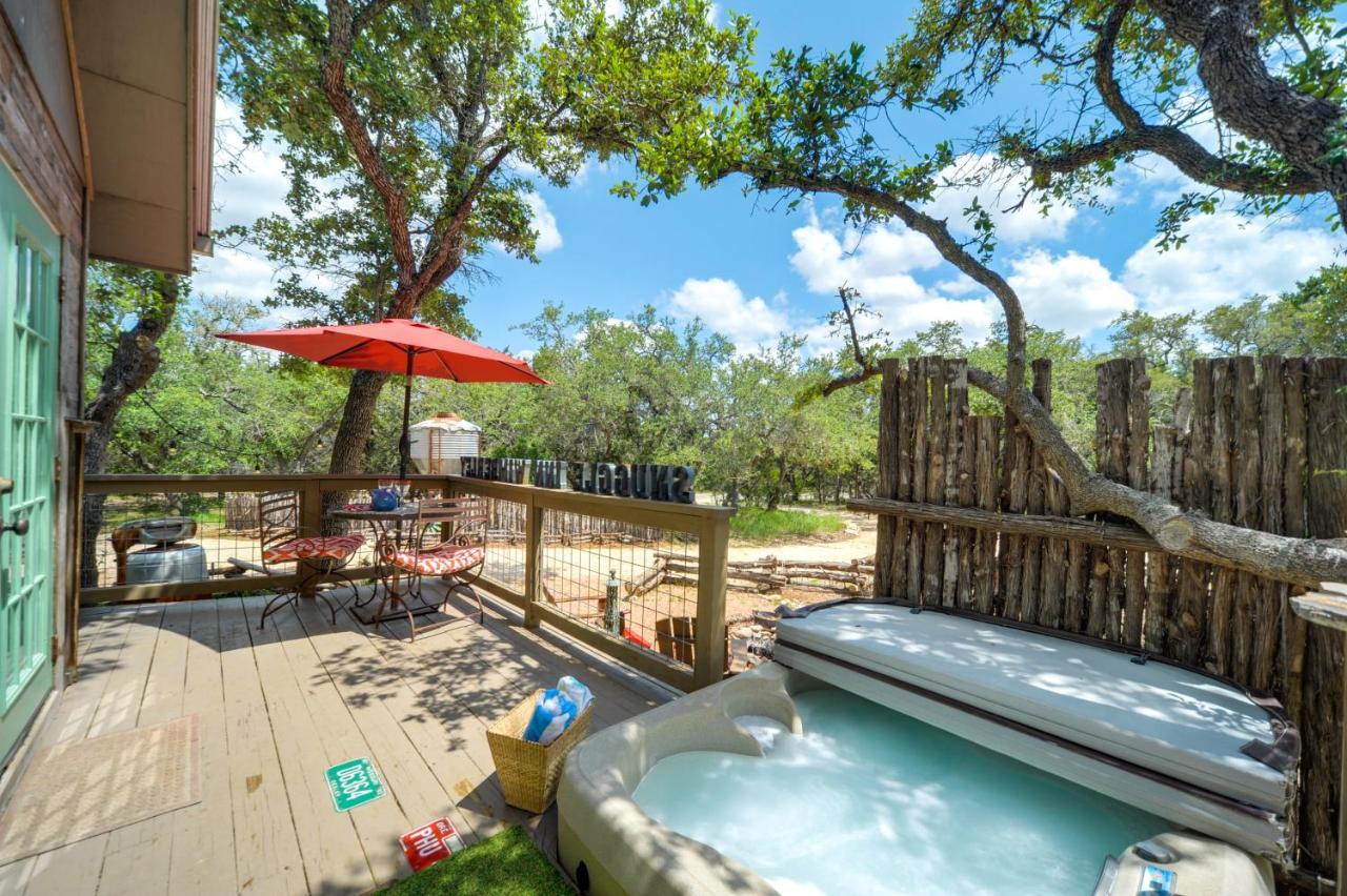 Snuggle Inn Wimberley Cabin With Fire Pit And Deck Экстерьер фото