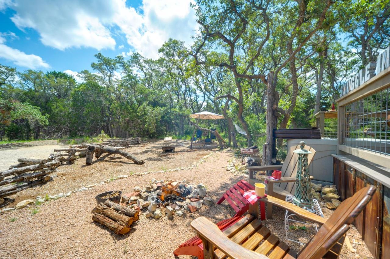 Snuggle Inn Wimberley Cabin With Fire Pit And Deck Экстерьер фото